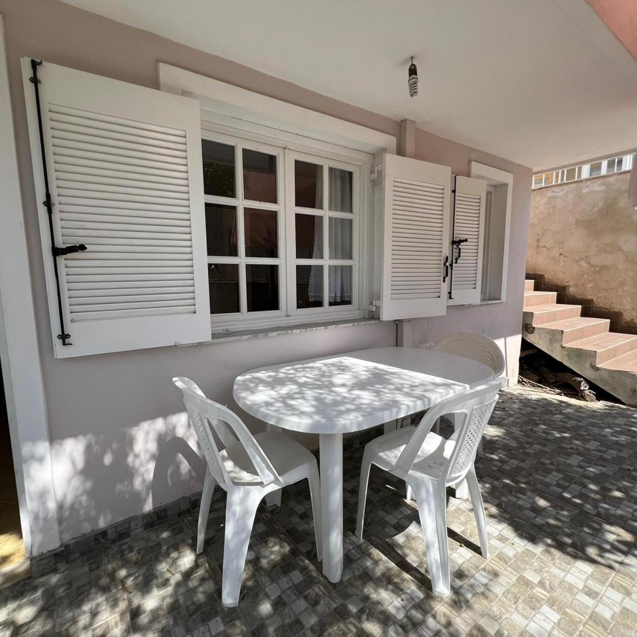 Villa Mirjan Саранде Екстериор снимка